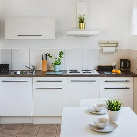 Apartment Komfort Parking Balkon Breslau